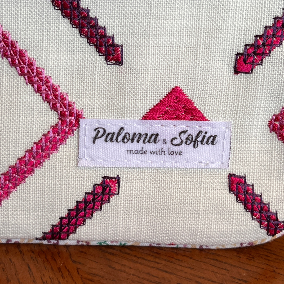 Slim Zipper Pouch Red Diamond